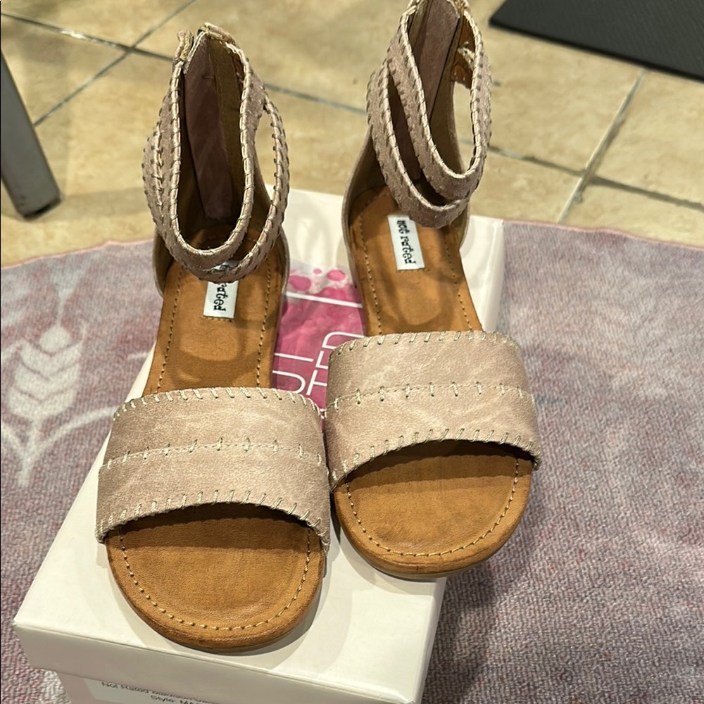 Not Rated® Marcia Cream Flat Ankle-Strap Sandal Size 9